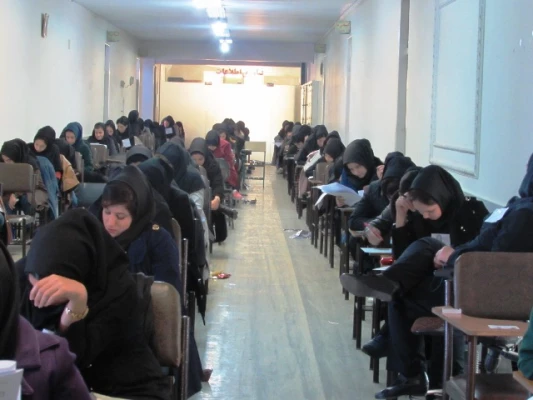 برگزاری آزمون کارشناسی ارشد در پردیس حکیم فردوسی 6