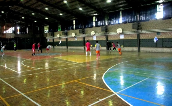 برگزاری مسابقه فوتسال بین دانشجویان پردیس حکیم فردوسی البرز 3