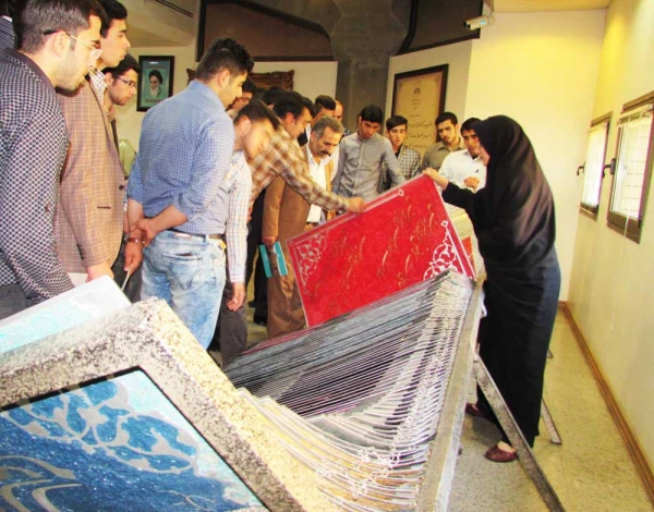 دومین بازدید دانشجومعلمان پردیس از کتابخانه ملی 10