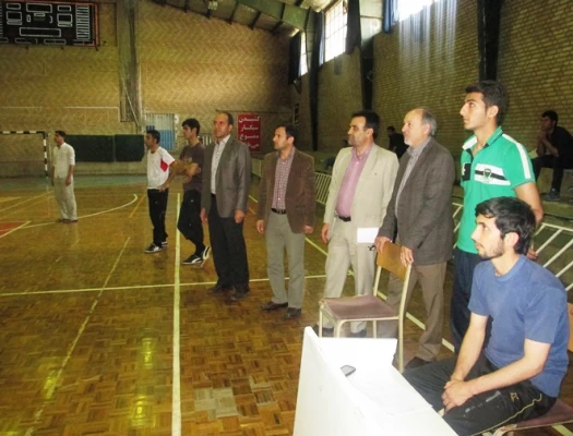 به مناسبت فرا رسیدن هفته خوابگاه:

یک دوره مسابقات والیبال برگزار گردید. 3