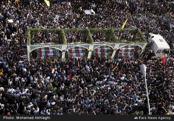 تشییع باشکوه پیکر پاک و مطهر 175 شهید غواض و 100 شهید گمنام هشت سال دفاع مقدس 2
