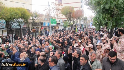 حضور دانشجویان و کارکنان پردیس در مراسم تشییع پیکر مطهر مدافع حرم