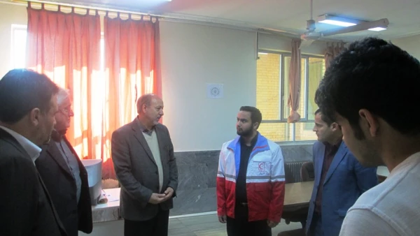 راه اندازی کانون هلال احمر و برگزاری  انتخابات شورای مرکزی کانون با حضور کارشناسان هلال احمر شهرستان فردیس
 4