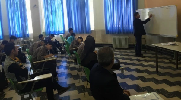 بازدید دانشجویان رشته جغرافیا ورودی سال 1391از مدارس تطبیقی 2