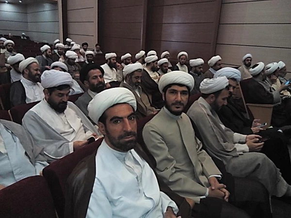 برگزاری نشست  ائمه جماعت   منتخب  دانشگاه های سراسر کشور در شهر مشهد 3