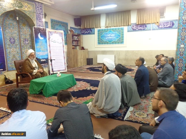 برگزاری ضیافت افطاری در پردیس، با حضور مسئولین شهری، دانشگاه، اساتید و دانشجویان 5