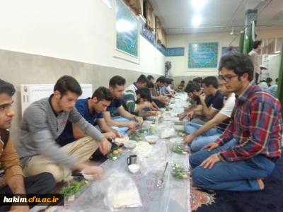 برگزاری ضیافت افطاری در پردیس، با حضور مسئولین شهری، دانشگاه، اساتید و دانشجویان