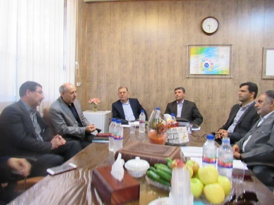 برگزاری جلسه با مسولان استانی برای توسعه فضای فیزیکی پردیس خواهران امیرکبیر 4