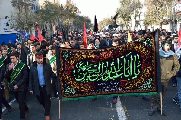 شرکت سرپرست پردیس در مراسم تشییع پیکر شهید گمنام 2