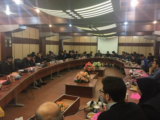 برگزاری نشست کتابخوان در پردیس حکیم فردوسی 3