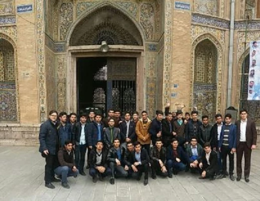 بازدید دانشجو معلمان پردیس از خانه ملت 2