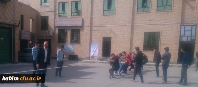 برگزاری مسابقه طناب کشی به مناسبت گرامی داشت ایام الله دهه فجر