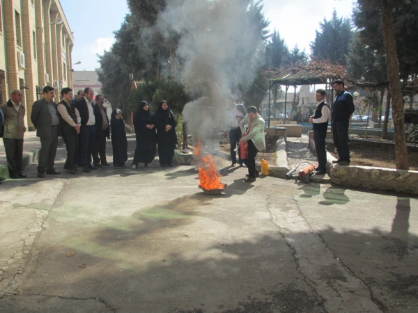 برگزاری دوره اطفاء حریق 2