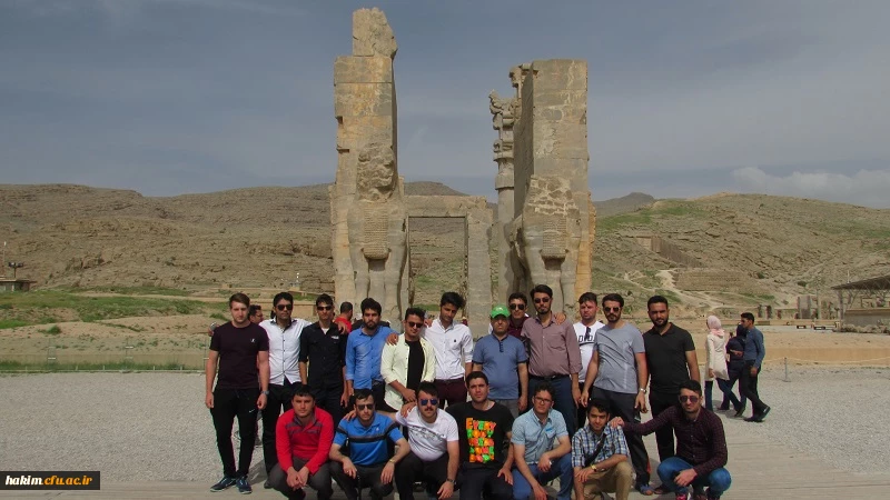 برگزاری اردوی علمی آموزشی از ایران کوچک(کرج) تا خلیج همیشه فارس 8