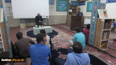 نشست صمیمی سرپرست پردیس با دانشجویان