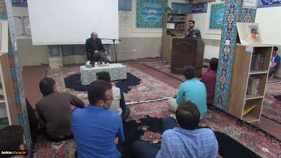 نشست صمیمی سرپرست پردیس با دانشجویان 2