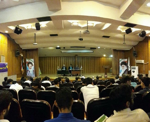 برگزاری مناظره انتخاباتی نمایندگان نامزدهای دوازدهمین دوره ریاست جمهوری در پردیس حکیم فردوسی 3