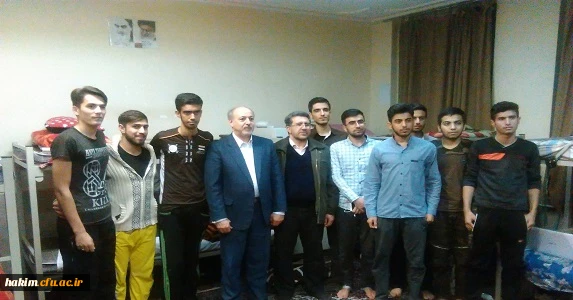 بازدید جناب آقای دکتر صالحی از سراهای دانشجویی پردیس حکیم فردوسی البرز
 5