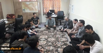 دیدار مسئولین پرددیس حکیم فردوسی از دانشجویان