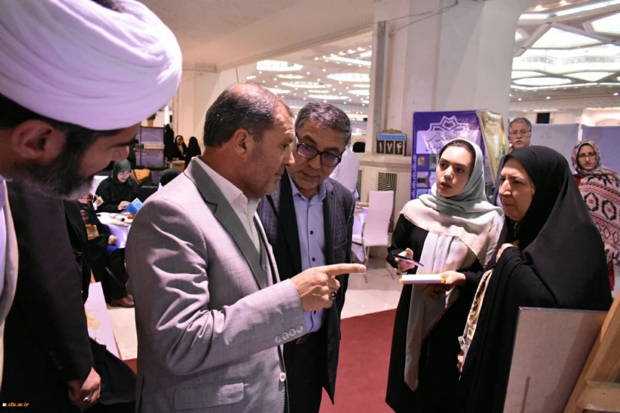 گزارش تصویری از فعالیت دانشگاه فرهنگیان در بیست و ششمین نمایشگاه بین المللی قرآن کریم
 11