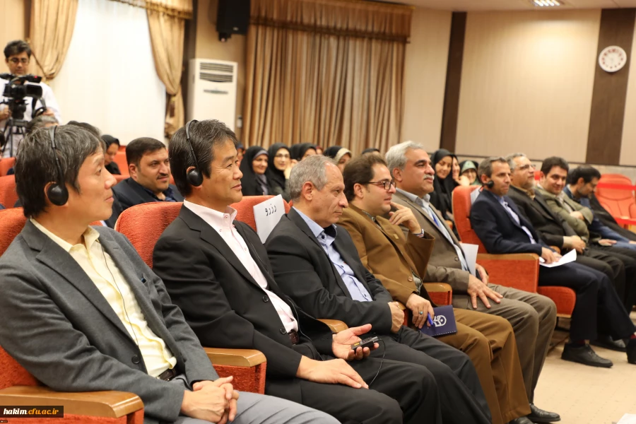 دکتر خنیفر در نشست تخصصی تربیت معلم تاکید کرد:

شبانه روزی بودن و یادگیری دروس پداگوژی مهمترین راهبرد تربیت معلم 2