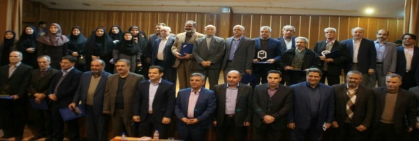 برگزاری مراسم هفته پژوهش و گرامی داشت یکصدمین سال تربیت معلم

 2