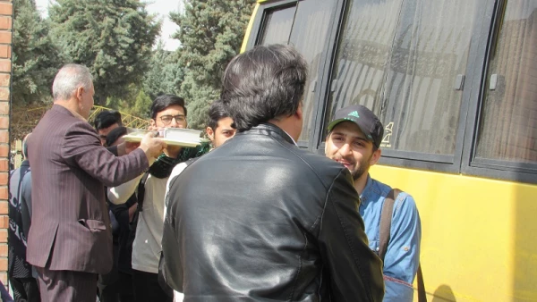 برگزاری اردوی راهیان نور پردیس حکیم فردوسی 4