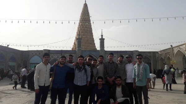 اردوی ارزشی، آموزشی  «راهیان نور حکیم فردوسی» برگزار شد
 4