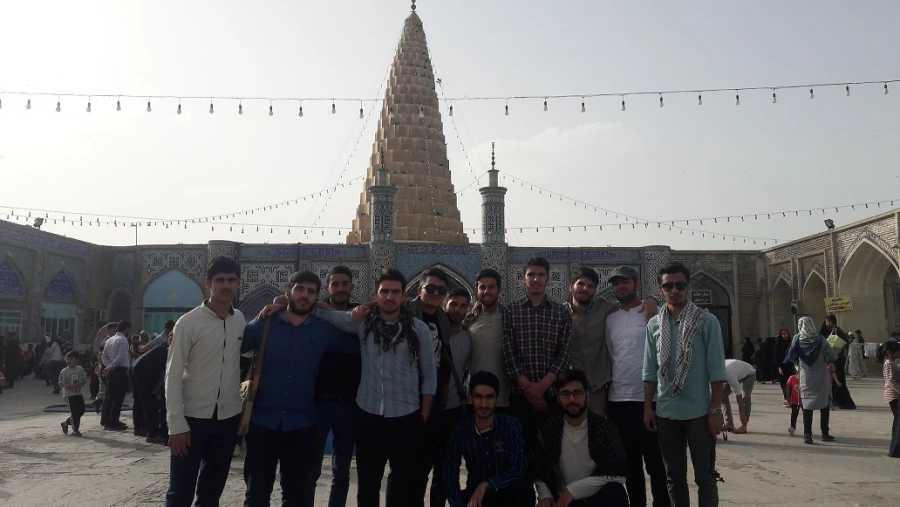 اردوی ارزشی، آموزشی  «راهیان نور حکیم فردوسی» برگزار شد
 4