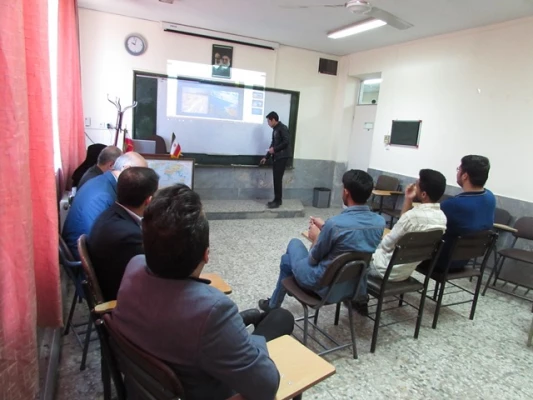 برگزاری جشنواره الگوهای برتر تدریس در پردیس حکیم فردوسی البرز

 2