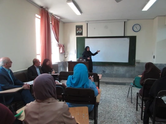 برگزاری جشنواره الگوهای برتر تدریس در پردیس حکیم فردوسی البرز

 5