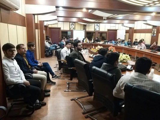 نشست "لزوم اگاهی بخشی وتربیت جنسی کودکان" در پردیس حکیم فردوسی برگزار شد
 3