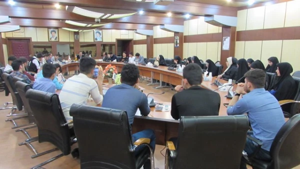 با تلاش  انجمن  اسطوره و تاریخ حکیم فردوسی البرز 

چهارمین نشست علمی- تخصصی در پردیس  برگزار گردید
 3