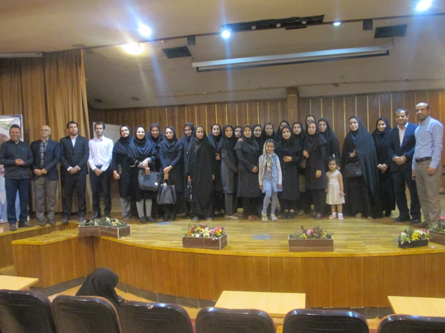 برگزاری  کارگاه های حضوری پودمان فرهنگی

 5