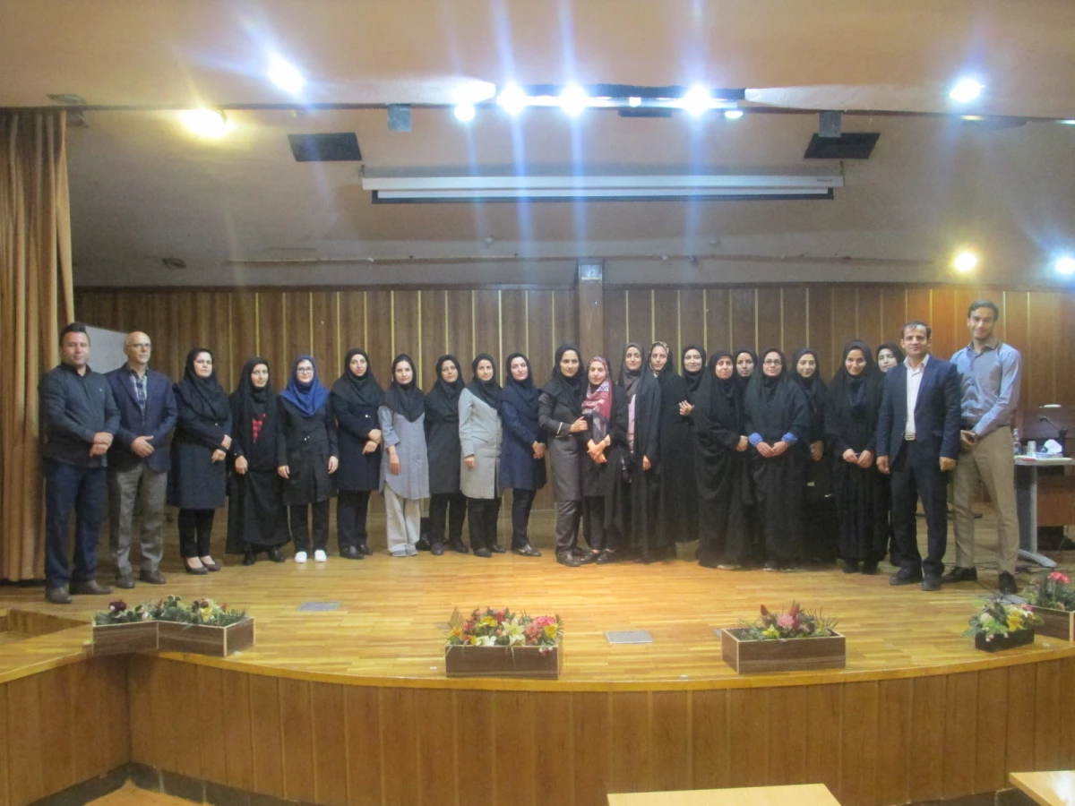 برگزاری  کارگاه های حضوری پودمان فرهنگی

 7