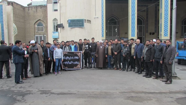 مراسم عزاداری دانشگاه ­های استان البرز با حضور دانشجویان و مسئولین پردیس حکیم فردوسی البرز برگزار گردید.

 3