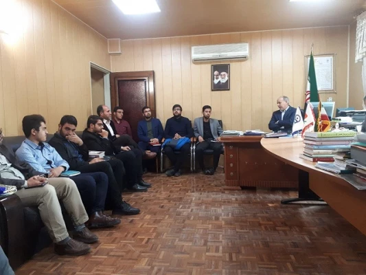  تودیع و معارفه مسئولان سابق  و جدید بسیج دانشجویی پردیس حکیم فردوسی البرز
 3