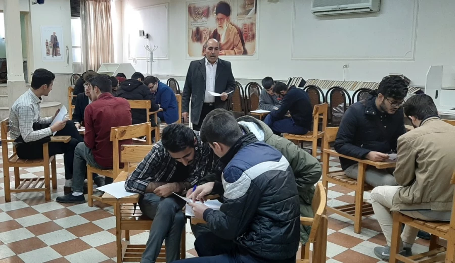 برگزاری اولین دوره مسابقه کتاب­خوانی گروهی
 6