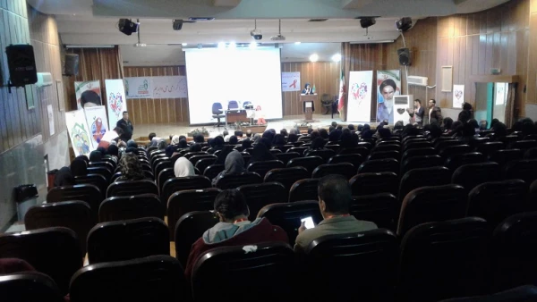 همایش آموزشی اچ آی وی/ایدز با شعار «همه در یک کشتی نشسته ایم»

 5