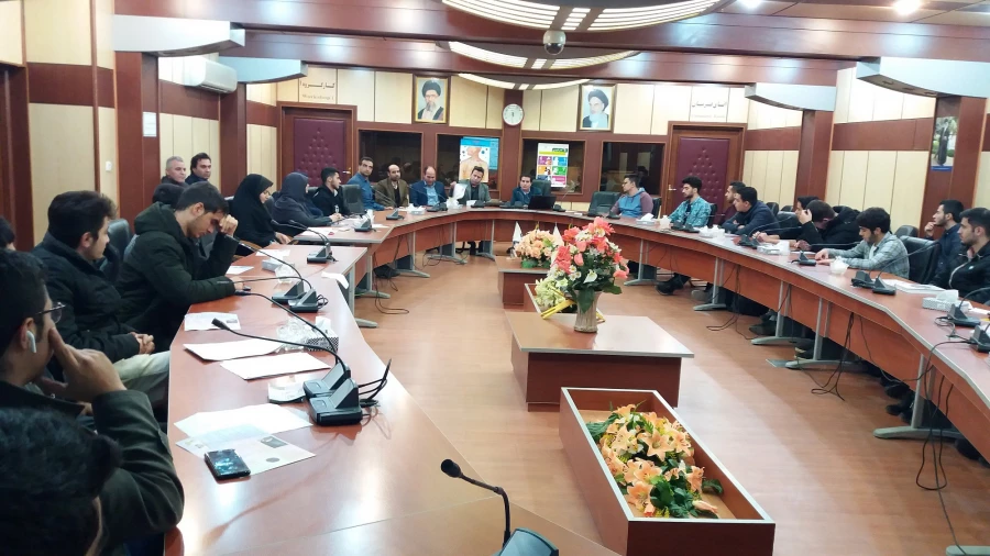 برگزاری کارگاه آموزشی با موضوع «آنفولانزا و راه های پیشگیری از آن»

 3