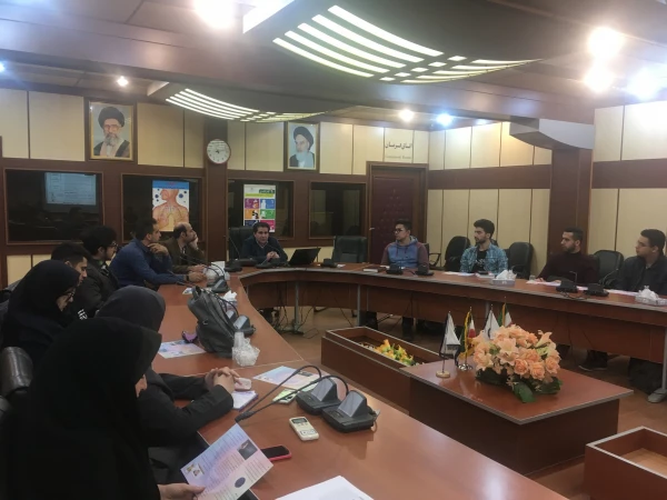 برگزاری کارگاه آموزشی با موضوع «آنفولانزا و راه های پیشگیری از آن»

 4