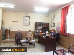 تقدیر از معلمان راهنمای کارورزی به مناسبت بزرگداشت هقته معلم
 9