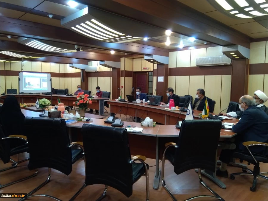 برگزاری نشست هم اندیشی استادان گروه معارف اسلامی
 3