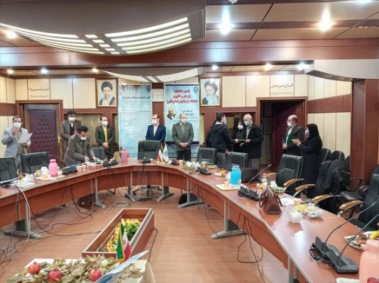 در پردیس حکیم فردوسی 8