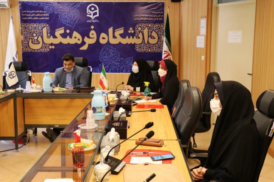  برگزاری نشست کرسی های آزاد اندیشی مدرسه علوم انسانی « جهش» ویژه انتخابات 1400 6