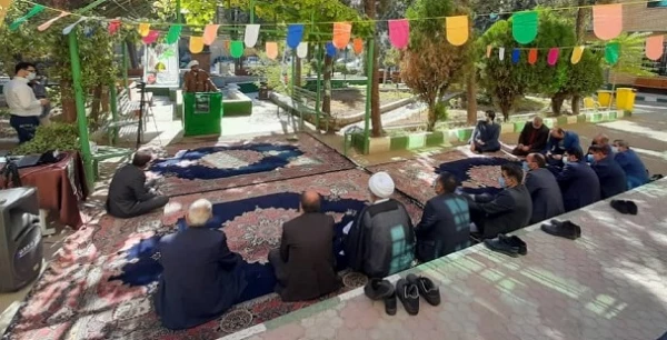 مراسم گرامیداشت میلاد پیامبر اکرم(ص) و امام جعفر صادق (ع)

 8